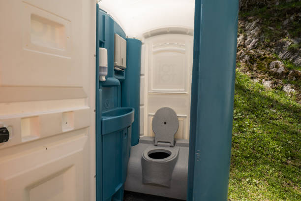 Best High-end porta potty rental  in Winfield, IA